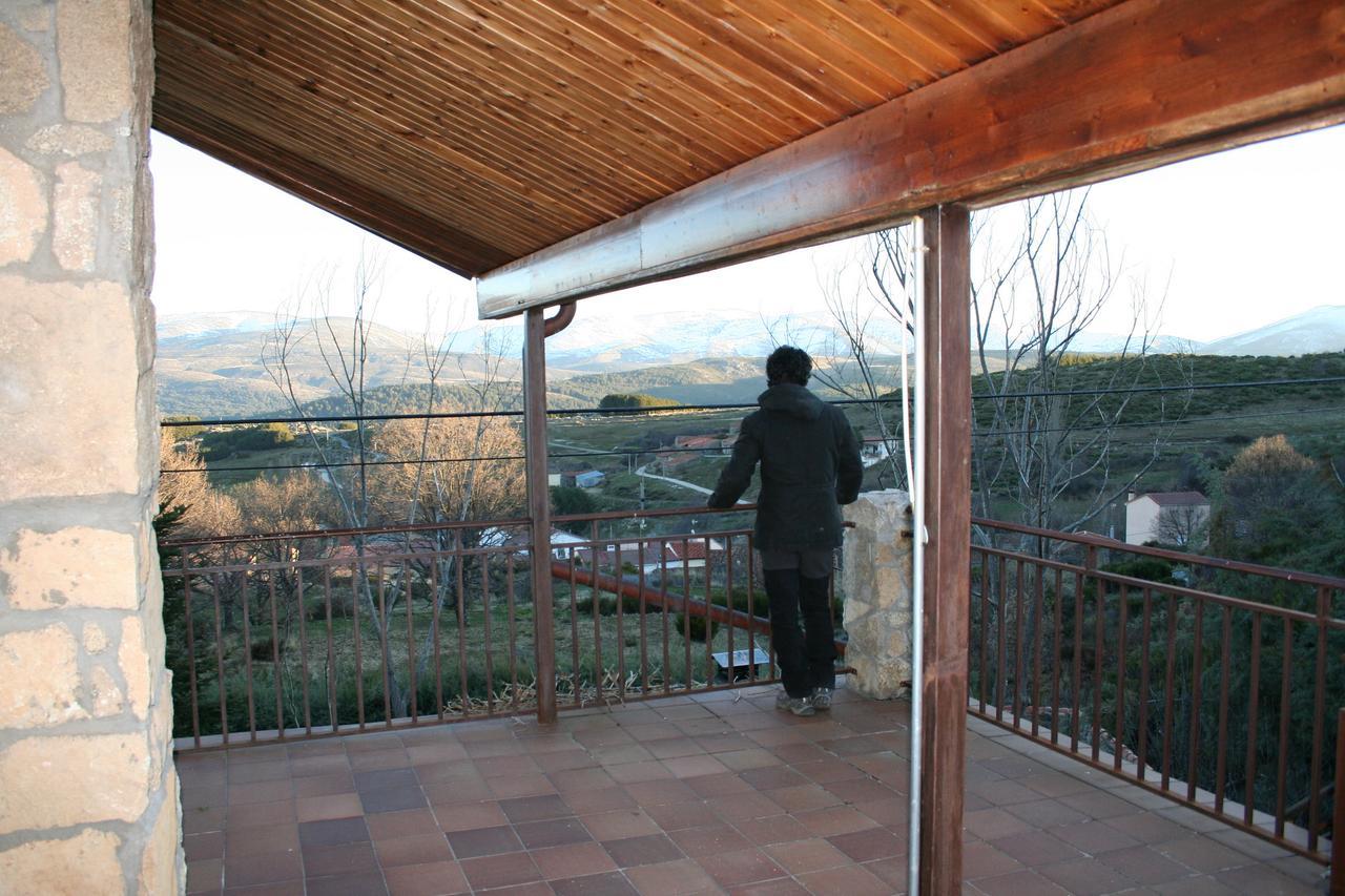 Penzion La Casona De Collado Hoyos del Collado Exteriér fotografie